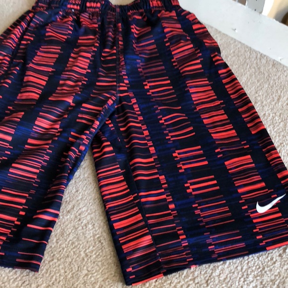 Nike shorts - Picture 1 of 1